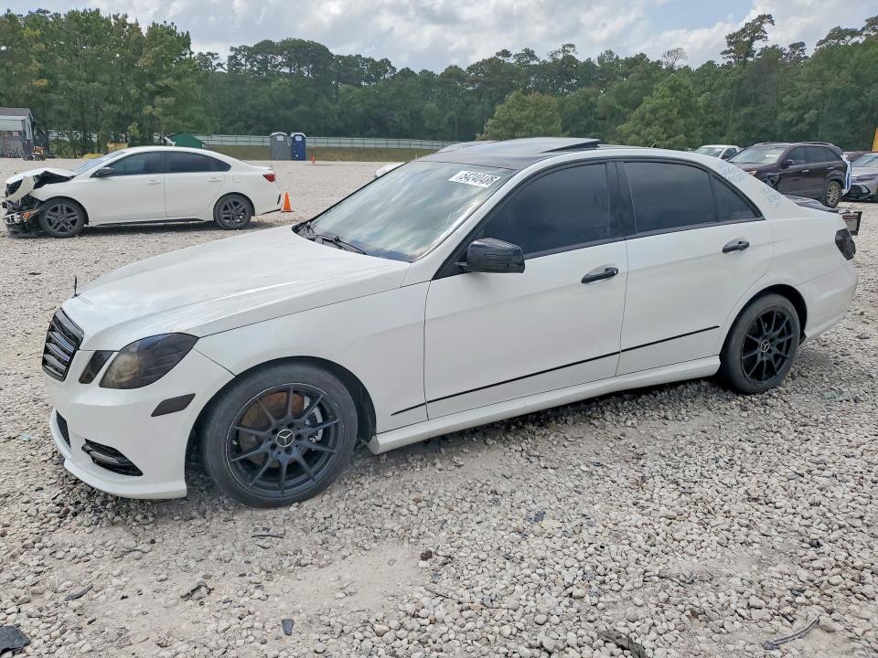 2010 Mercedes-benz E მანქანა იყიდება აუქციონზე, vin: WDDHF5GB1AA068492, აუქციონის ნომერი: 54240486