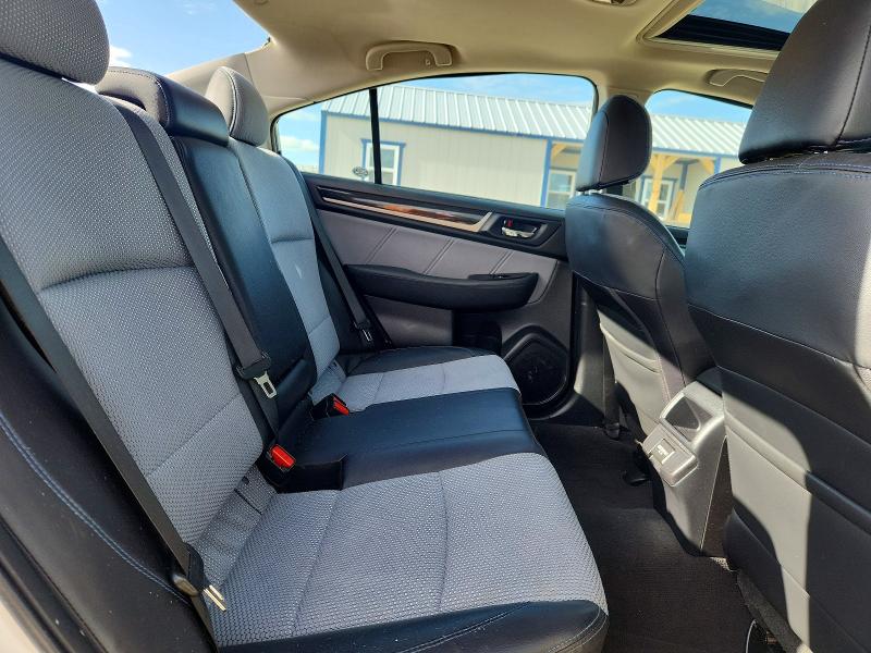 52663416 :رقم المزاد ، 4S3BNAR63J3010738 vin ، 2018 Subaru Legacy مزاد بيع