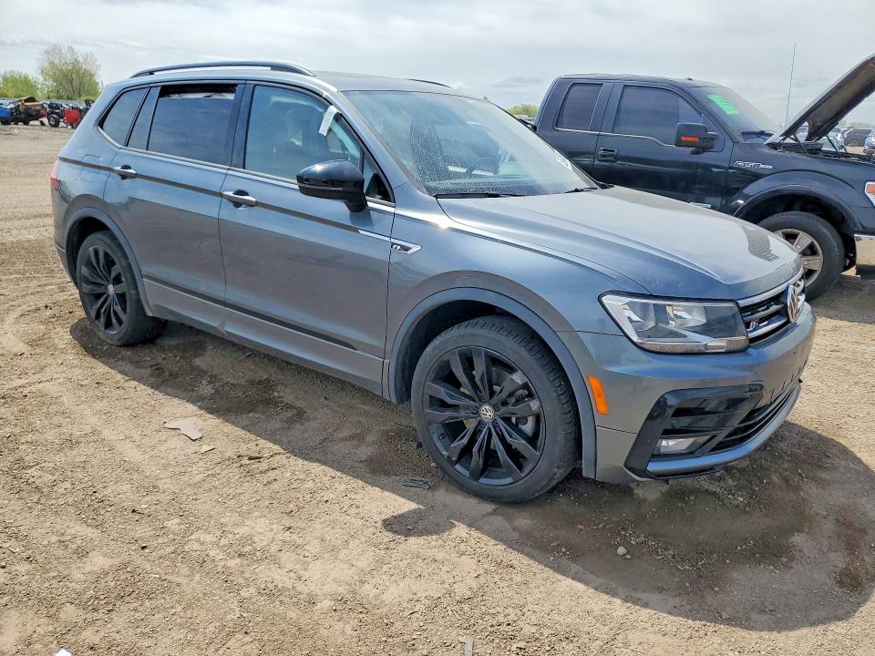 52934386 :رقم المزاد ، 3VV2B7AX1MM053950 vin ، 2021 Volkswagen Tiguan مزاد بيع