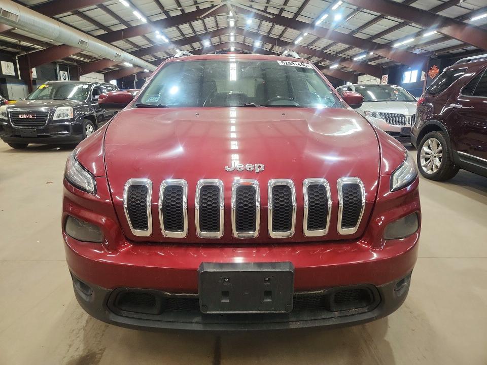 52891446 :رقم المزاد ، 1C4PJMCB3FW697315 vin ، 2015 Jeep Cherokee مزاد بيع