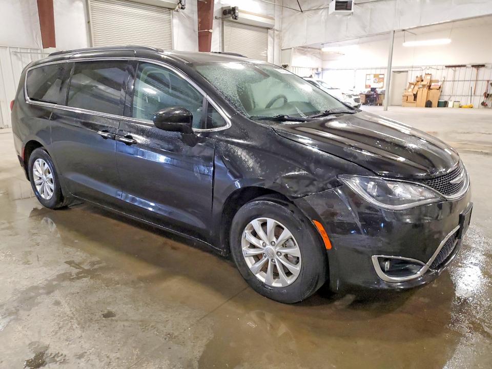 Aukcja sprzedaży 2018 Chrysler Pacifica, vin: 2C4RC1FG5JR109957, numer aukcji: 53570526