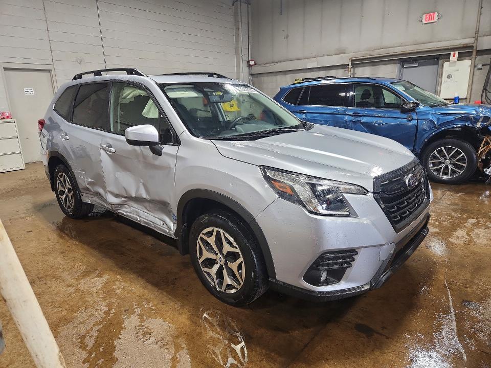 Продажа на аукционе авто 2024 Subaru Forester, vin: JF2SKACC8RH512555, номер лота: 53238336