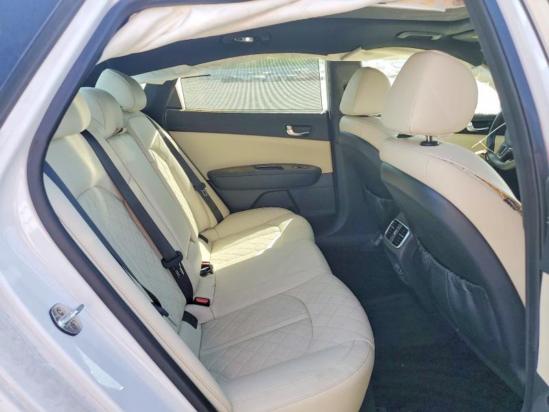 54013676 :رقم المزاد ، 5XXGV4L25JG203177 vin ، 2018 Kia Optima مزاد بيع