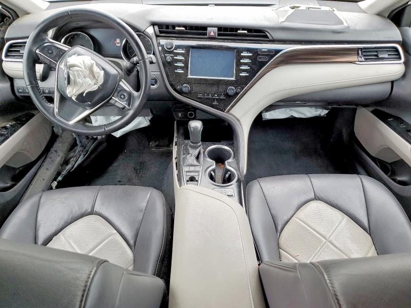 Продажа на аукционе авто 2018 Toyota Camry, vin: 4T1B11HK3JU113982, номер лота: 53973036