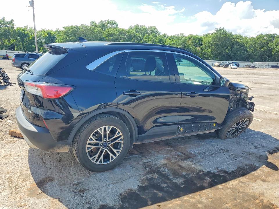 2020 Ford Escape მანქანა იყიდება აუქციონზე, vin: 1FMCU9H64LUA77610, აუქციონის ნომერი: 55051126