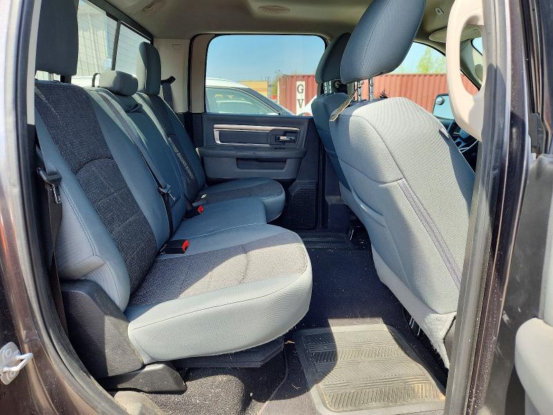 53774016 :رقم المزاد ، 1C6RR7LM0JS242692 vin ، 2018 Ram 1500 مزاد بيع