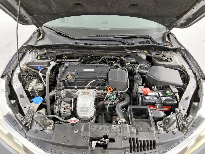 51768806 :رقم المزاد ، 1HGCR2F72HA095249 vin ، 2017 Honda Accord مزاد بيع