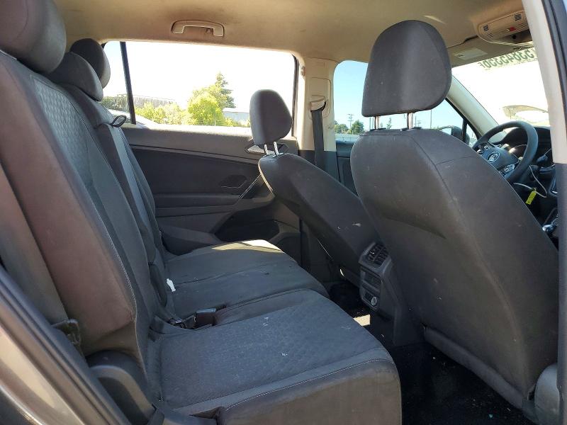 Продажа на аукционе авто 2021 Volkswagen Tiguan, vin: 3VV1B7AX2MM044296, номер лота: 53845356
