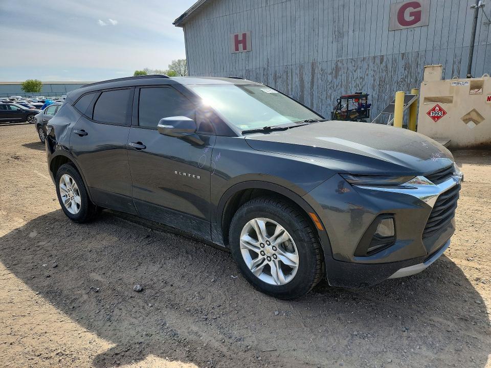 Продажа на аукционе авто 2019 Chevrolet Blazer, vin: 3GNKBGRS0KS656864, номер лота: 52778816