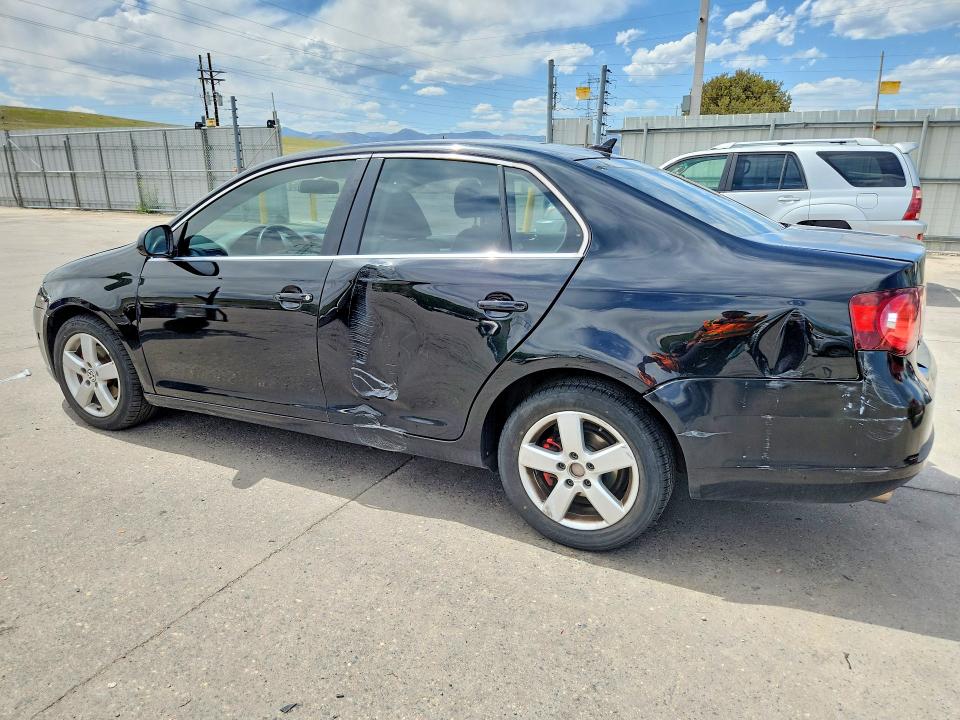 53908736 :رقم المزاد ، 3VWRM71K09M137628 vin ، 2009 Volkswagen Jetta مزاد بيع