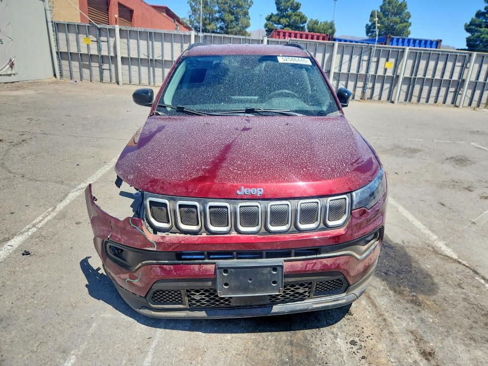 52586446 :رقم المزاد ، 3C4NJDBB2NT111264 vin ، 2022 Jeep Compass مزاد بيع