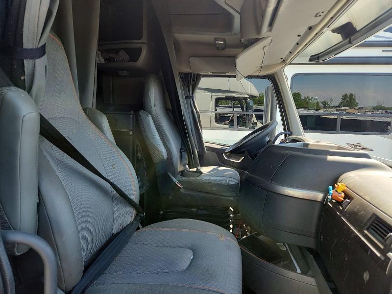 Продаж на аукціоні авто 2022 Volv Vn, vin: 4V4NC9EH6NN290811, номер лоту: 51258536