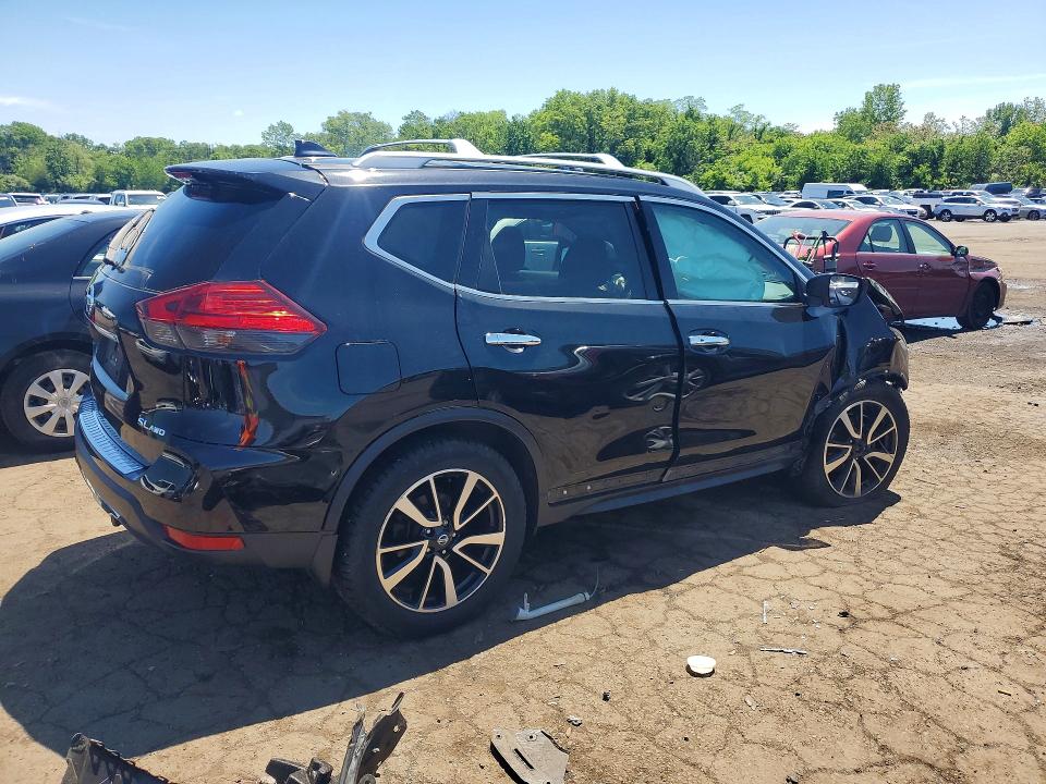 2017 Nissan Rogue მანქანა იყიდება აუქციონზე, vin: 5N1AT2MV8HC732945, აუქციონის ნომერი: 54586816