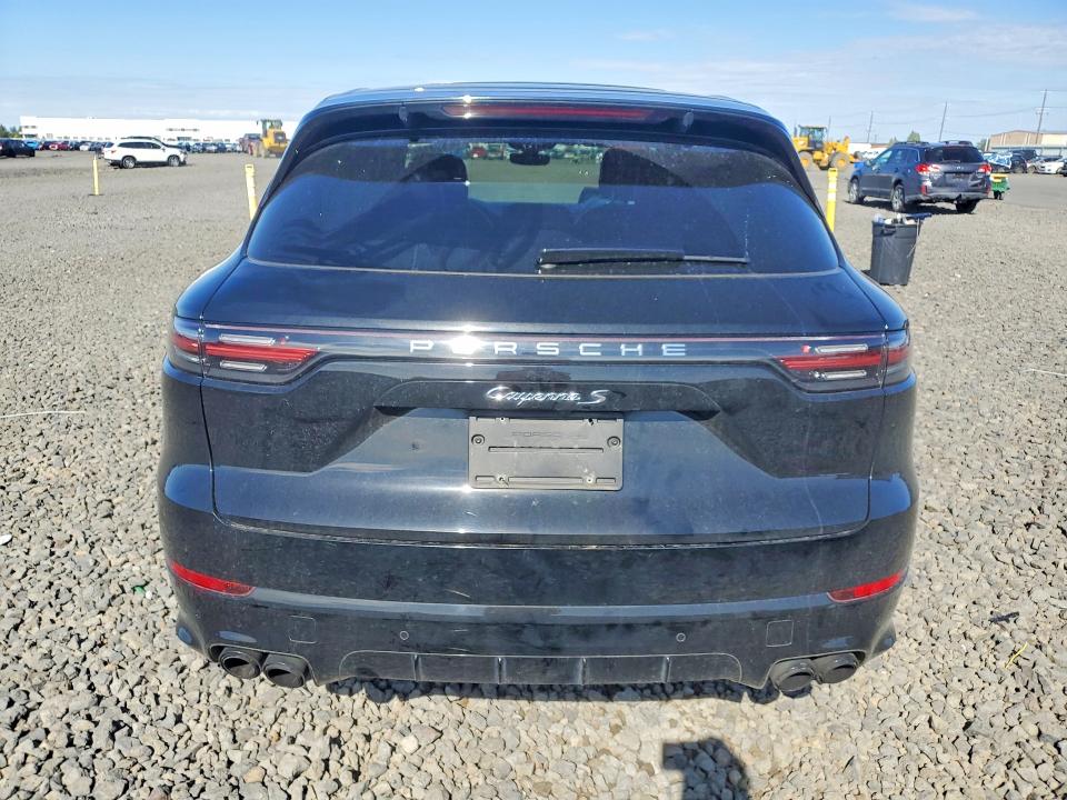 54296316 :رقم المزاد ، WP1AB2AY7NDA31761 vin ، 2022 Porsche Cayenne مزاد بيع
