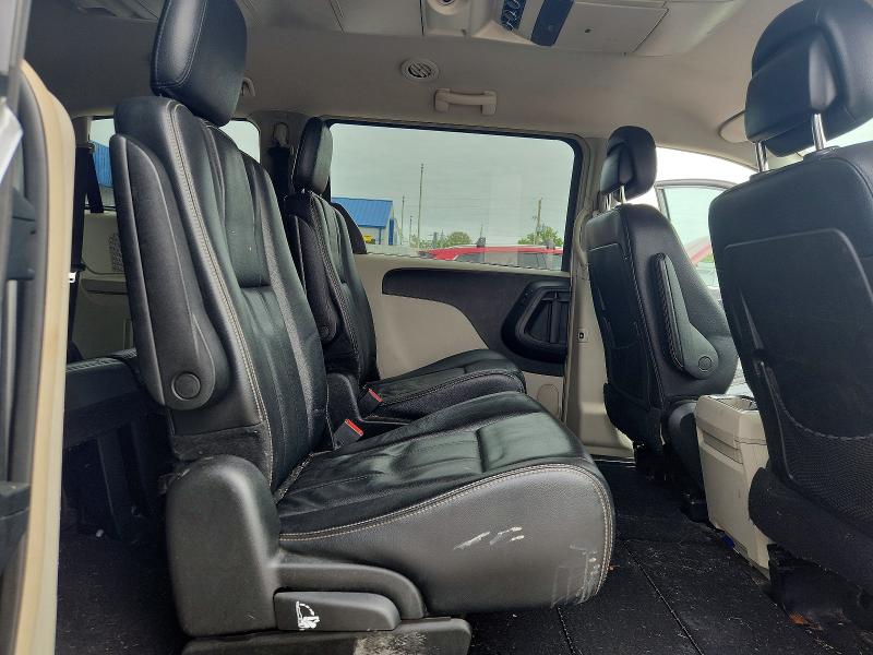 54316316 :رقم المزاد ، 2C4RC1BG4DR727216 vin ، 2013 Chrysler Town & Country مزاد بيع