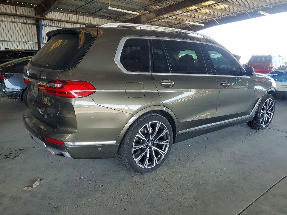 Продаж на аукціоні авто 2021 Bmw X7, vin: 5UXCW2C01M9E73475, номер лоту: 54151506