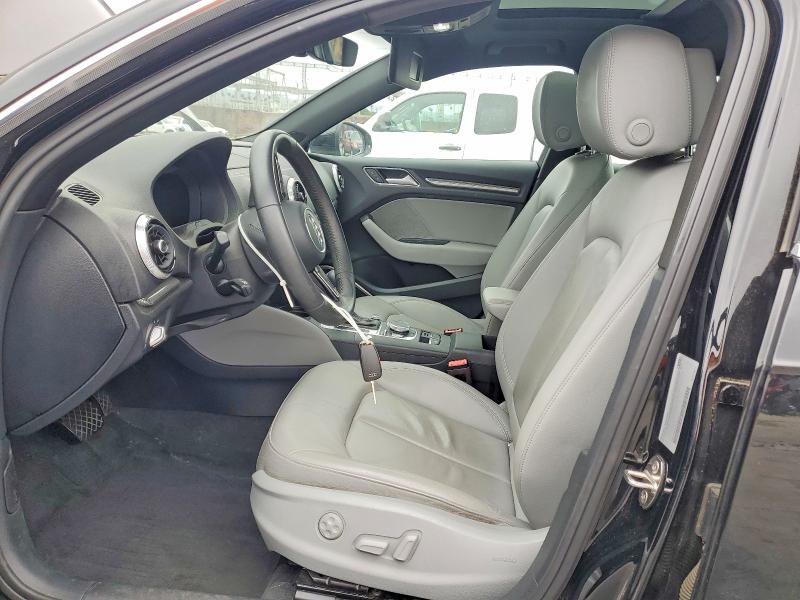 Aukcja sprzedaży 2018 Audi A3, vin: WAUTPBFFXJA083770, numer aukcji: 53663256