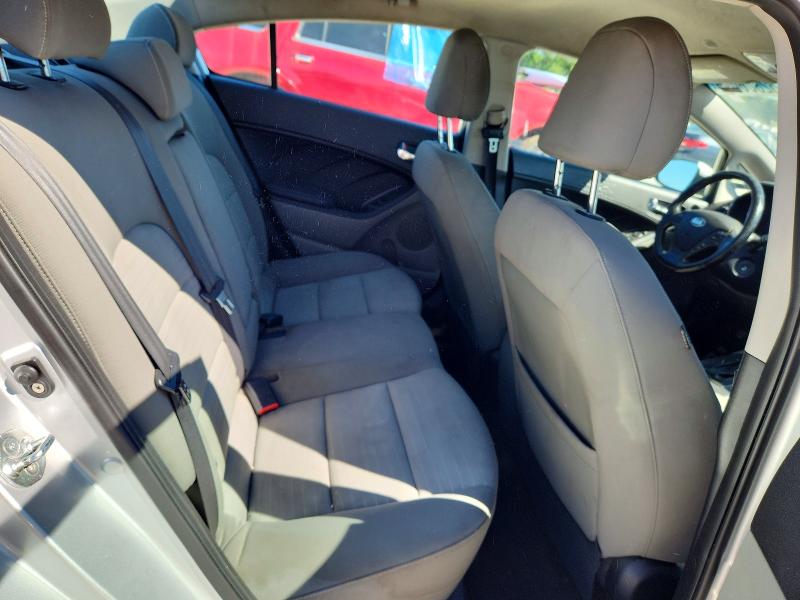 52806096 :رقم المزاد ، KNAFX4A82F5282037 vin ، 2015 Kia Forte مزاد بيع