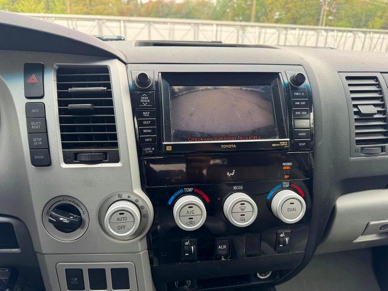 Продаж на аукціоні авто 2008 Toyota Tundra, vin: 5TBBV58128S497820, номер лоту: 53840146