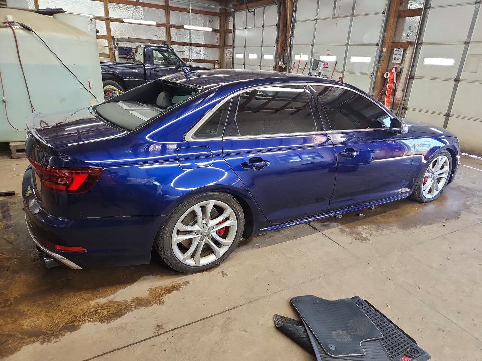 Продаж на аукціоні авто 2018 Audi S4, vin: WAUB4AF42JA045494, номер лоту: 53983626