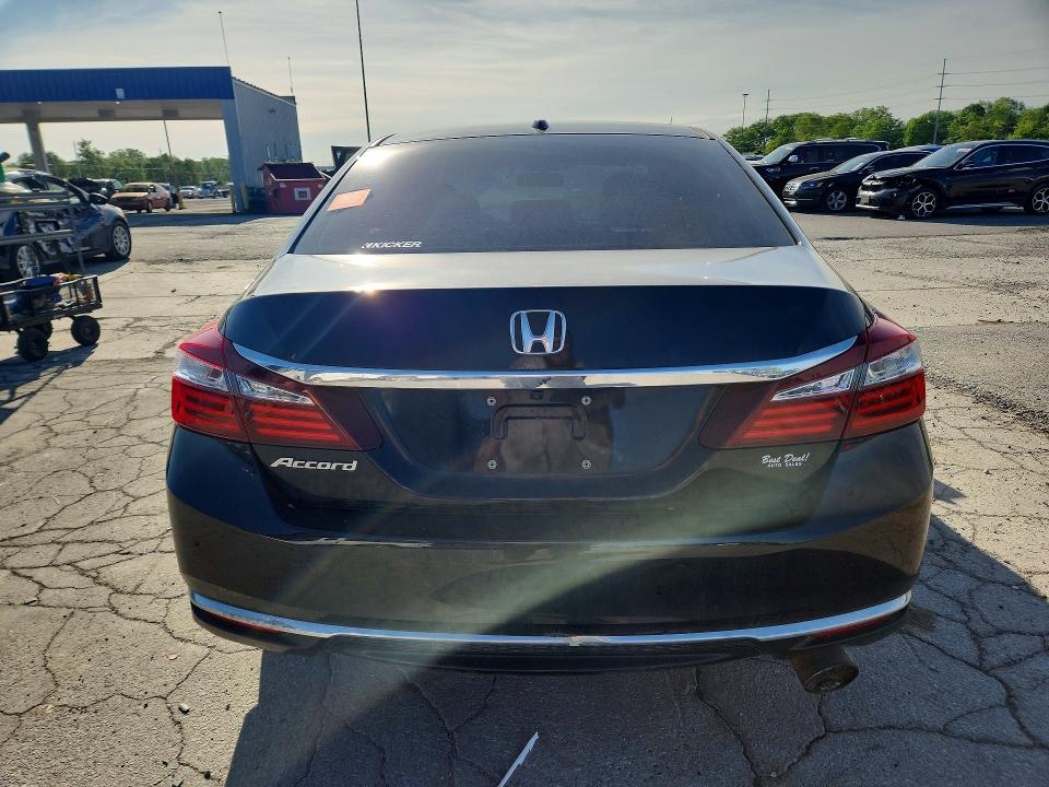 2017 Honda Accord მანქანა იყიდება აუქციონზე, vin: 1HGCR2F83HA006720, აუქციონის ნომერი: 54395116