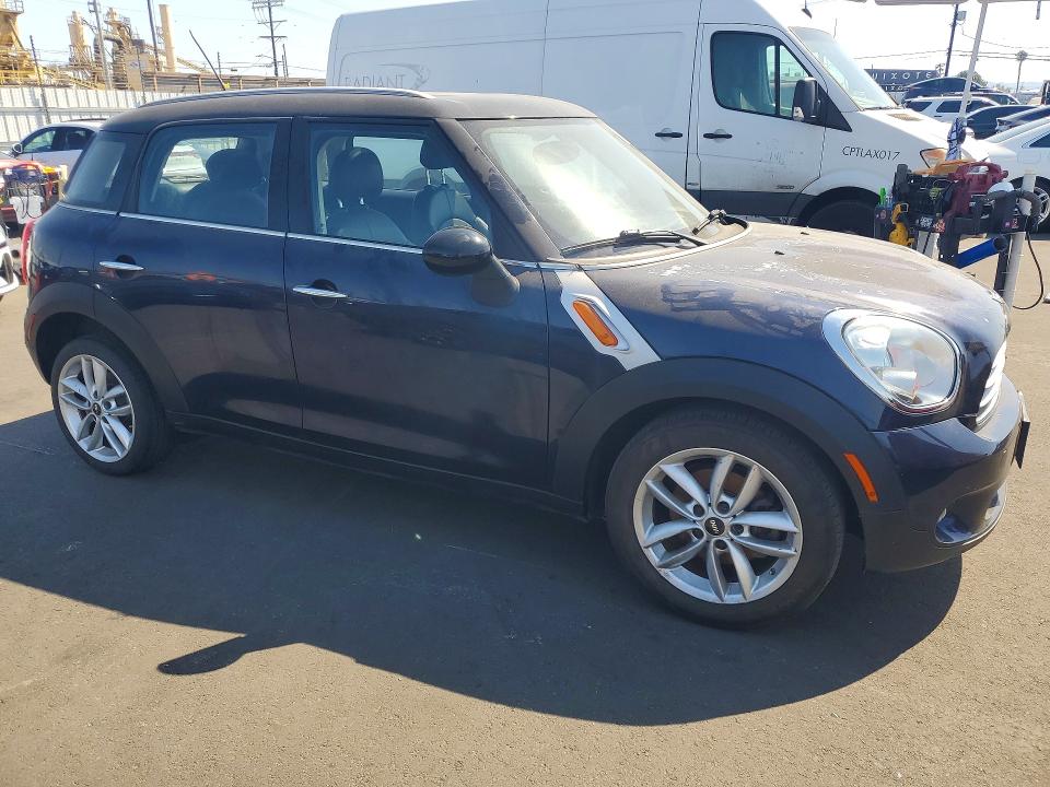Продажа на аукционе авто 2011 Mini Cooper, vin: WMWZB3C55BWM00823, номер лота: 54142246
