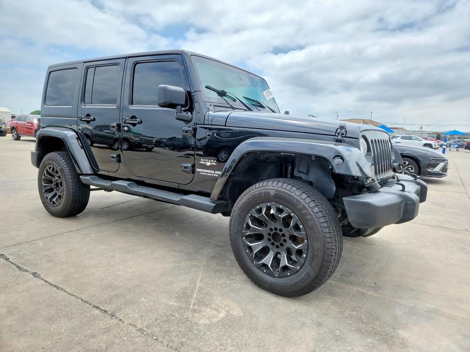 54124916 :رقم المزاد ، 1C4BJWEG3HL696314 vin ، 2017 Jeep Wrangler Unlimited مزاد بيع