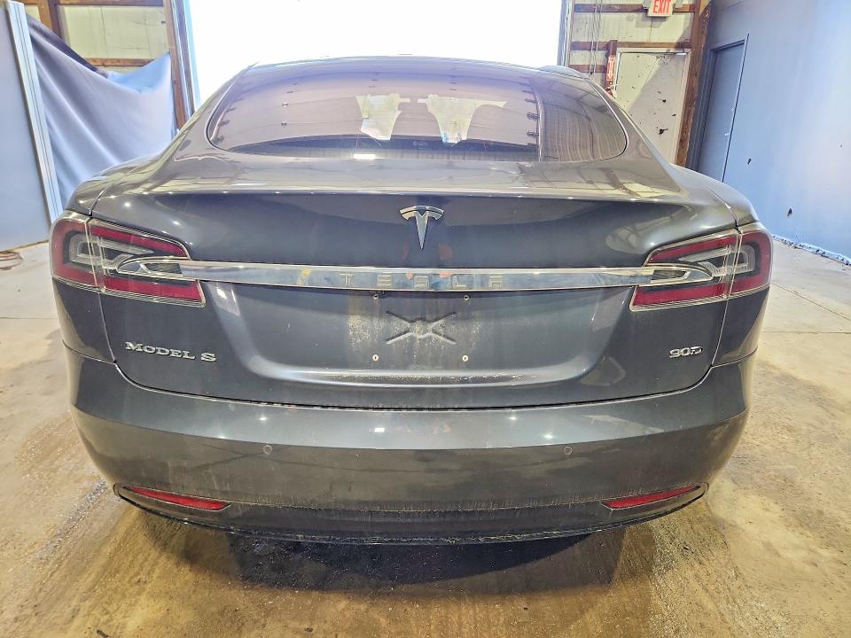 50908816 :رقم المزاد ، 5YJSA1E23HF183445 vin ، 2017 Tesla Model S مزاد بيع