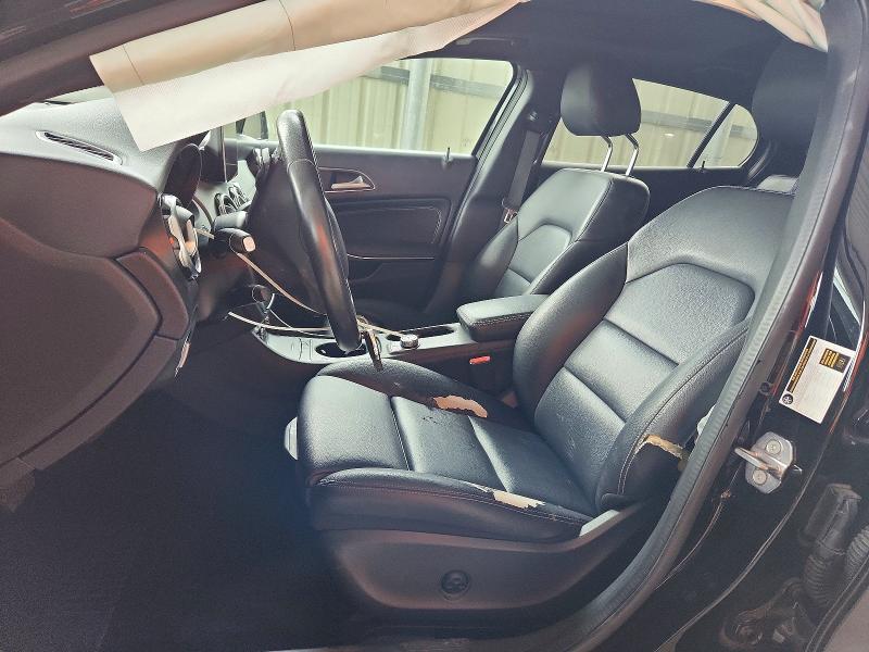 55686966 :رقم المزاد ، WDCTG4EB2JJ478517 vin ، 2018 Mercedes-benz Gla مزاد بيع