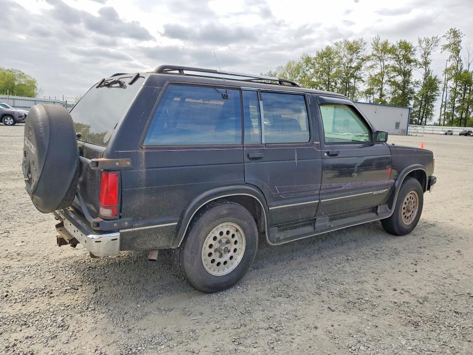 1993 Chevrolet Blazer მანქანა იყიდება აუქციონზე, vin: 1GNDT13W4P2134658, აუქციონის ნომერი: 52768936