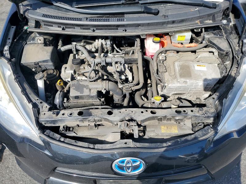 52350356 :رقم المزاد ، JTDKDTB32E1572128 vin ، 2014 Toyota Prius C مزاد بيع