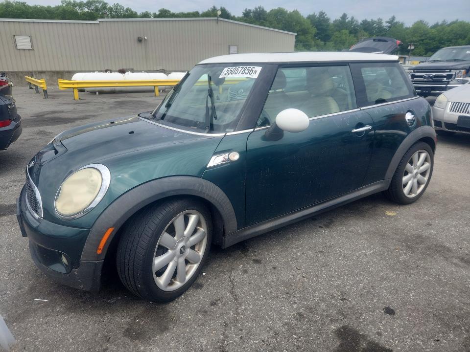 55057856 :رقم المزاد ، WMWMF73529TW87510 vin ، 2009 Mini Cooper مزاد بيع