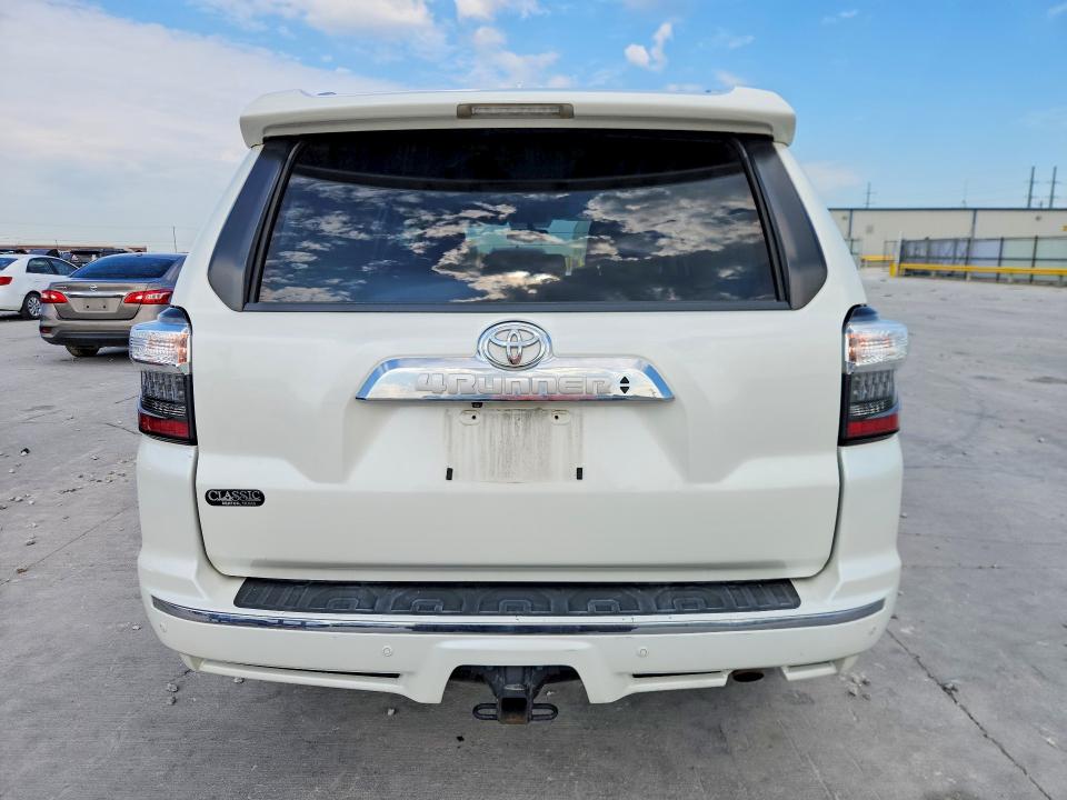Продажа на аукционе авто 2018 Toyota 4runner, vin: JTEZU5JR8J5188899, номер лота: 54999366