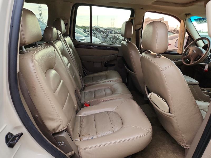 53880546 :رقم المزاد ، 1FMDU65W25ZA38494 vin ، 2005 Ford Explorer مزاد بيع