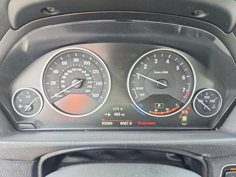 52379226 :رقم المزاد ، WBA8E5G59JNU46393 vin ، 2018 Bmw 320 مزاد بيع