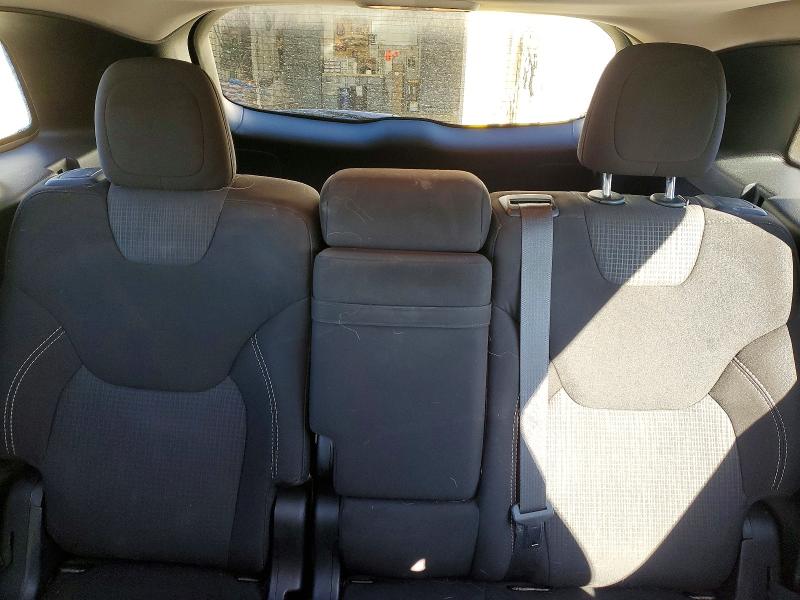 53266426 :رقم المزاد ، 1C4PJMCS0FW501265 vin ، 2015 Jeep Cherokee مزاد بيع