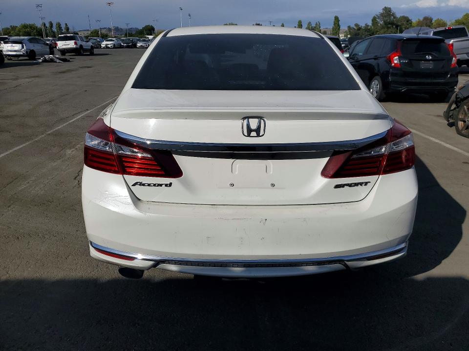 Продажа на аукционе авто 2016 Honda Accord, vin: 1HGCR2F63GA192465, номер лота: 55184066