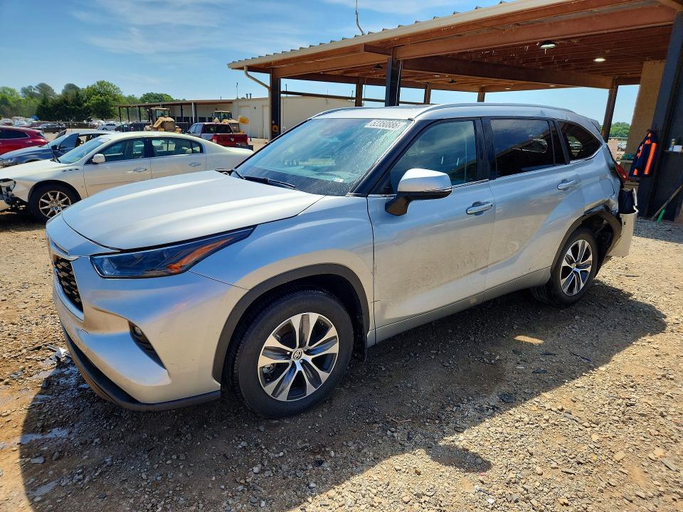 Auction sale of the 2023 Toyota Highlander, vin: 5TDKDRAH3PS525390, lot number: 52350886