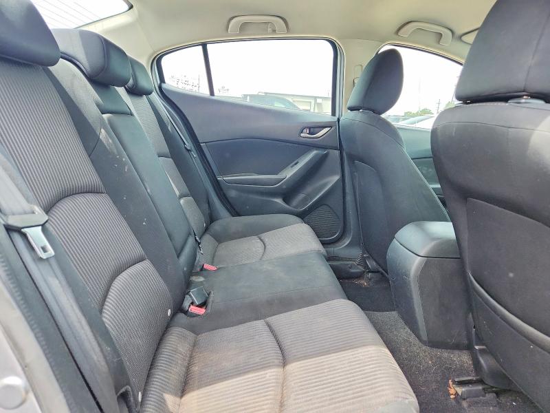 Продажа на аукционе авто 2016 Mazda 3, vin: JM1BM1U7XG1334986, номер лота: 54761096