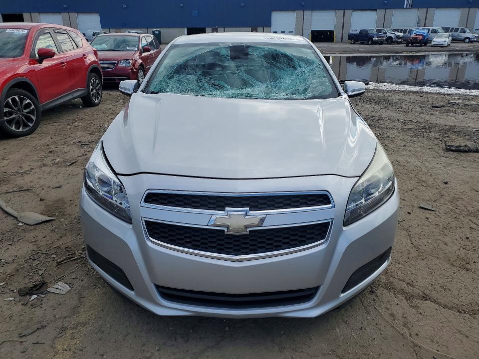 2013 Chevrolet Malibu მანქანა იყიდება აუქციონზე, vin: 1G11D5SR6DF161823, აუქციონის ნომერი: 53813246