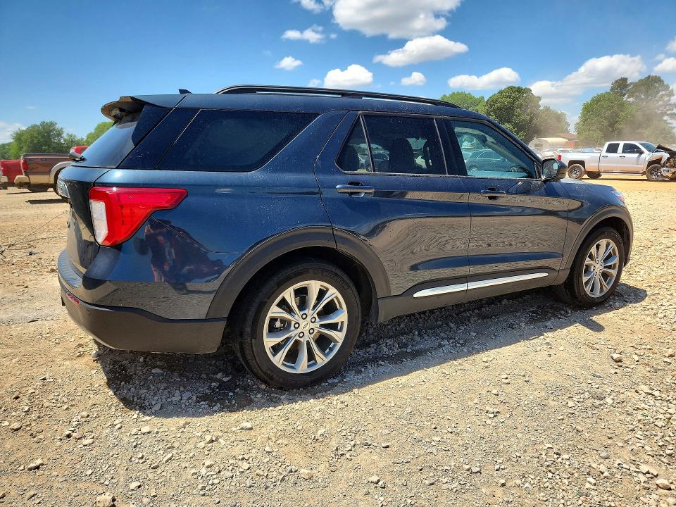 Продажа на аукционе авто 2024 Ford Explorer, vin: 1FMSK7DHXRGA14077, номер лота: 53055466