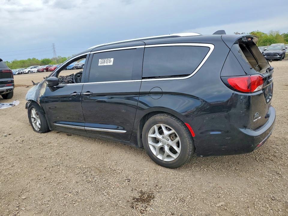 Продажа на аукционе авто 2018 Chrysler Pacifica, vin: 2C4RC1BG1JR121710, номер лота: 53361016