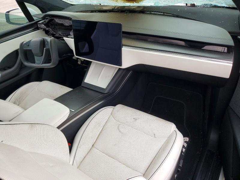 52537606 :رقم المزاد ، 7SAXCBE66NF344006 vin ، 2022 Tesla Model X مزاد بيع