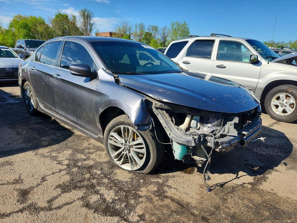 52443746 :رقم المزاد ، 1HGCR2F5XHA070694 vin ، 2017 Honda Accord مزاد بيع