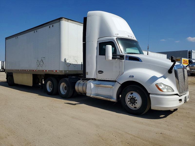Auction sale of the 2015 Kenworth T680, vin: 1XKYD49X9FJ443608, lot number: 50616466