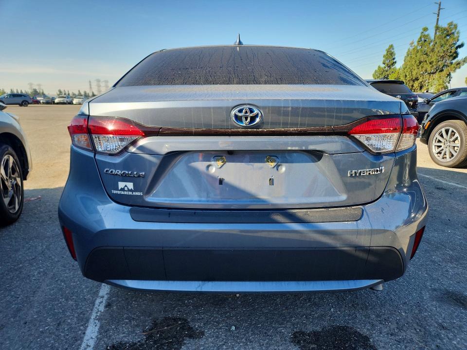 54279736 :رقم المزاد ، JTDEAMDE0MJ007126 vin ، 2021 Toyota Corolla مزاد بيع