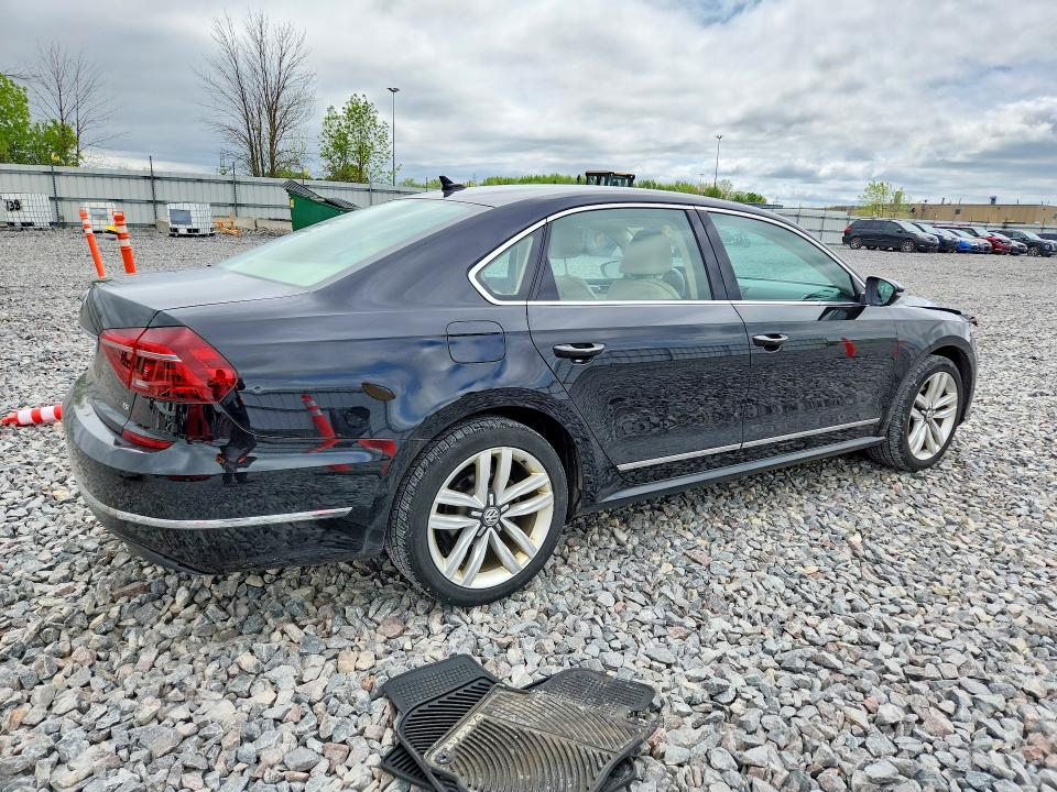 Aukcja sprzedaży 2017 Volkswagen Passat, vin: 1VWGT7A32HC035072, numer aukcji: 53613556