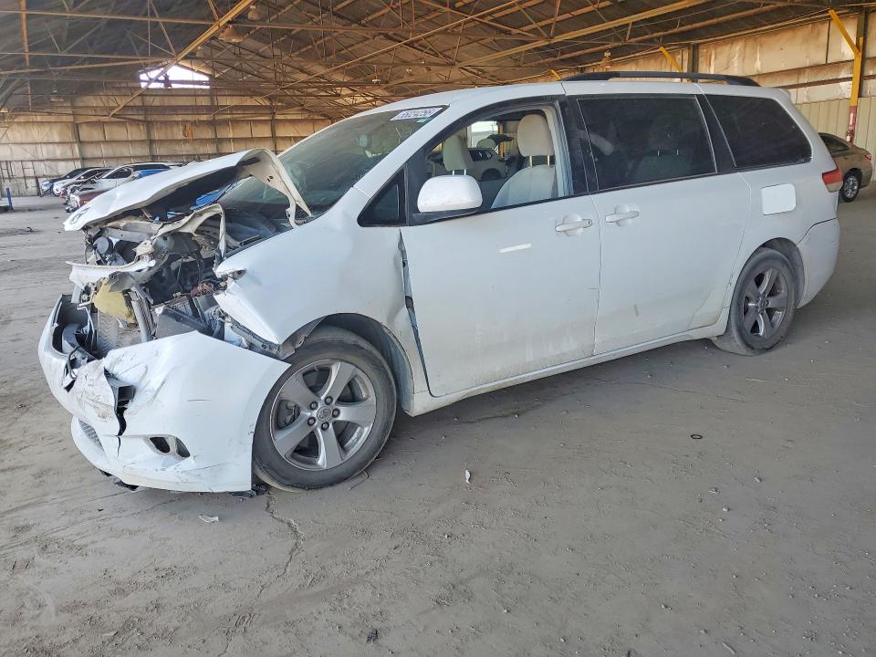 Aukcja sprzedaży 2013 Toyota Sienna, vin: 5TDKK3DC9DS400652, numer aukcji: 55024256