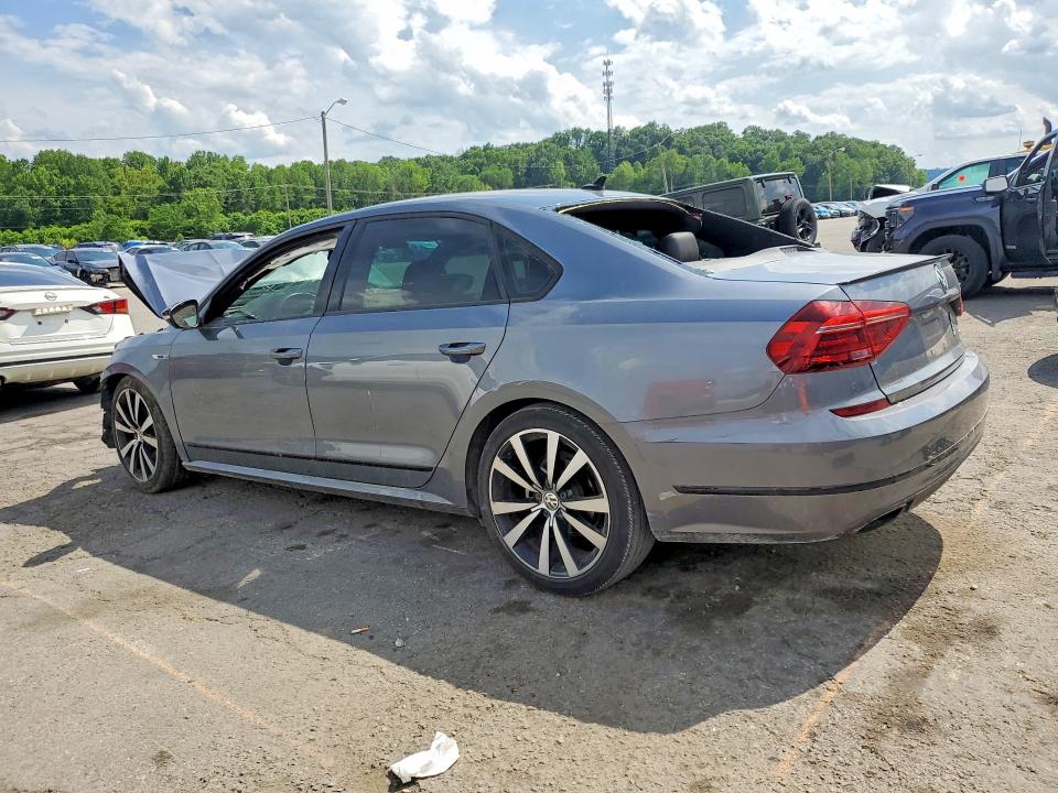 Продажа на аукционе авто 2018 Volkswagen Passat, vin: 1VWJM7A33JC036935, номер лота: 53894136