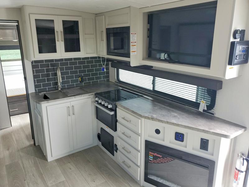 Продажа на аукционе авто 2025 Keystone Cougar, vin: 4YDTCGM29SV506504, номер лота: 53632896